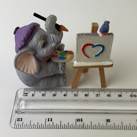 Luckyphants  Elephant Artist Painting Heart Picture on Isle With Tiny Bird - Picture 8 of 12
